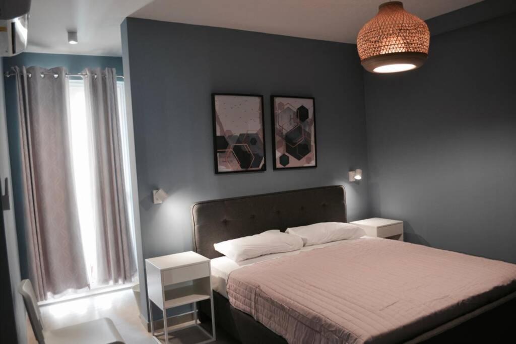 Sliema, Stylish 2 Bedroom With Parking Apartmán